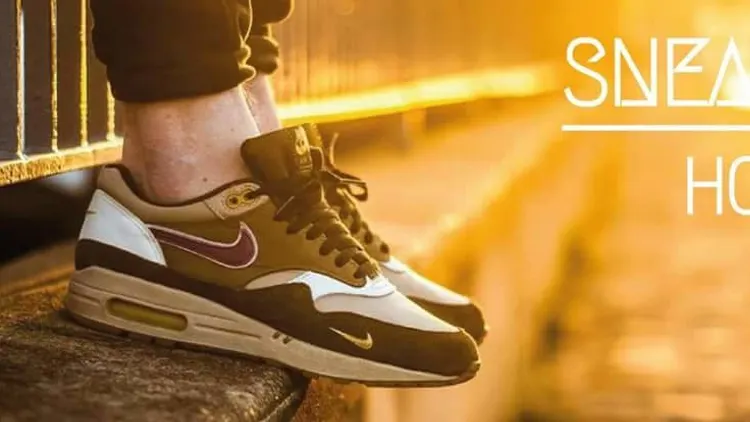 Sneaker House