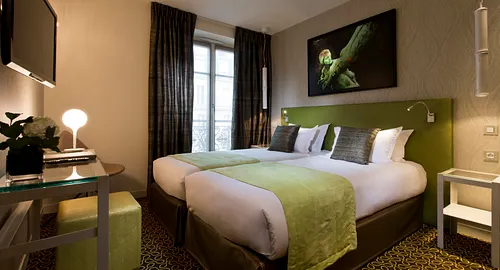L'Hôtel Atmosphères Galerie d'art Hôtel Paris