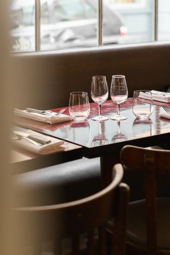 Le 6 Paul Bert Restaurant Paris