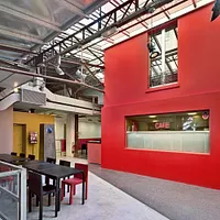 Maison Rouge