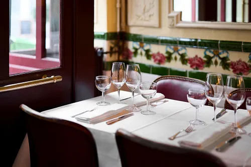 Aux Lyonnais Restaurant Paris
