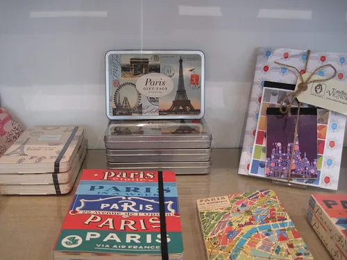 Les Vignoles Shop Paris