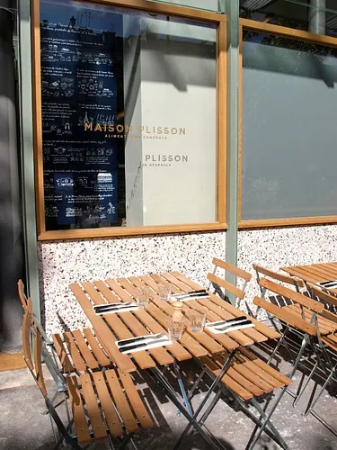 Maison Plisson Beaumarchais Restaurant Shop Paris