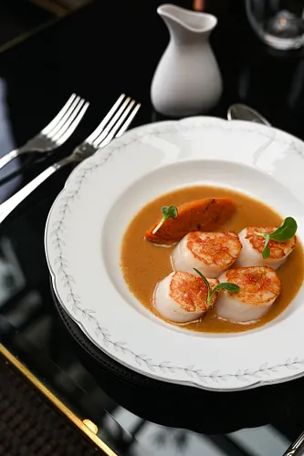 Les Confidences Restaurant Paris