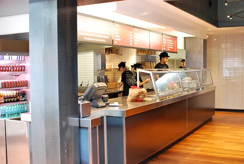 Chipotle Restaurant Paris