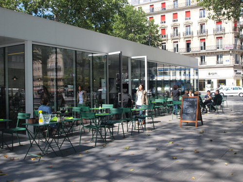 Le Café monde et médias Restaurant Bar Paris