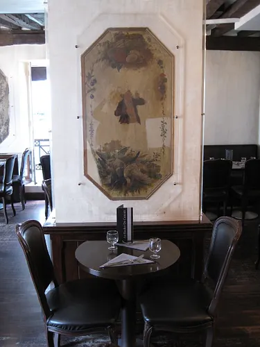 Au Rocher de Cancale Restaurant Paris