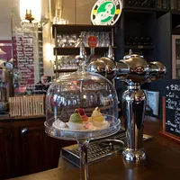 Café Moderne