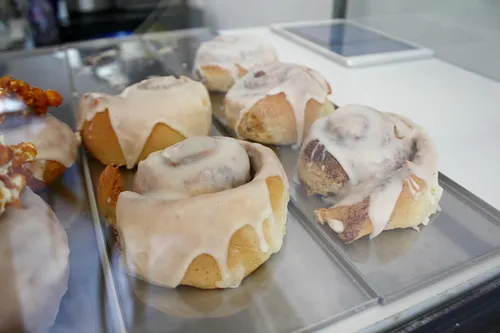 Boneshaker Doughnuts Restaurant Shop Paris