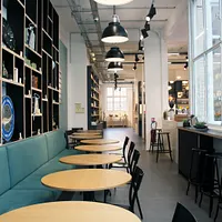 Café by Season