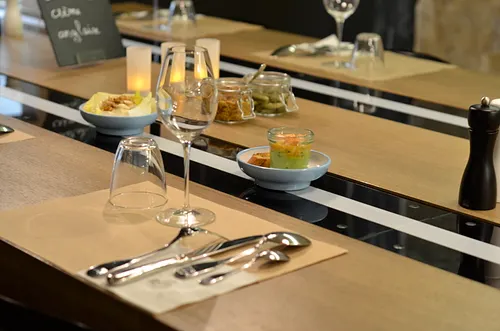 Aux 2 Vaches Restaurant Paris
