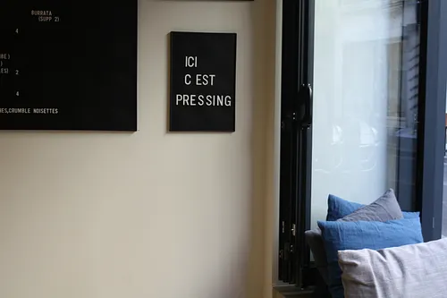 Pressing Restaurant Paris