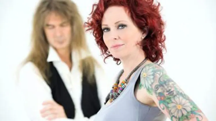 ANNEKE VAN GIERSBERGEN en concert