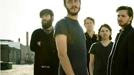 Editors + Special Guests : Balthazar