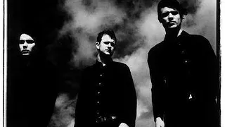 Inrocks Indie Club avec White Lies + I Like Trains
