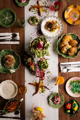 Ora Farmhouse Restaurant Paris