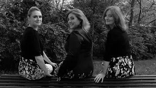 La vie en Rose Trio