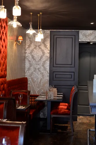Token 138 Restaurant Bar Paris