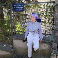 Inès C