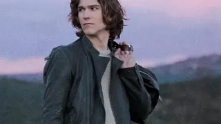 Amaury Vassili