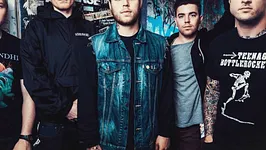 Stick To Your Guns en concert