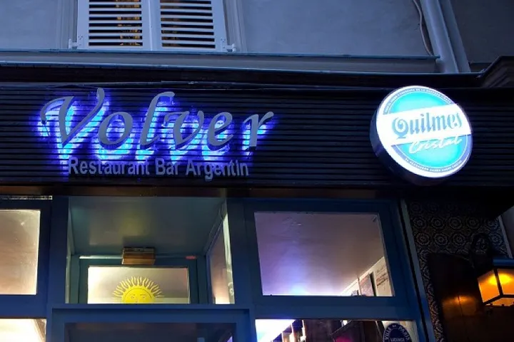 Volver
