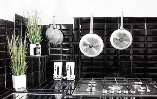 L'Atelier Noir Restaurant Shop Paris