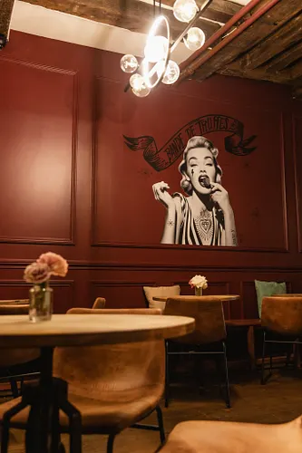 Baratruf Bar Restaurant Paris