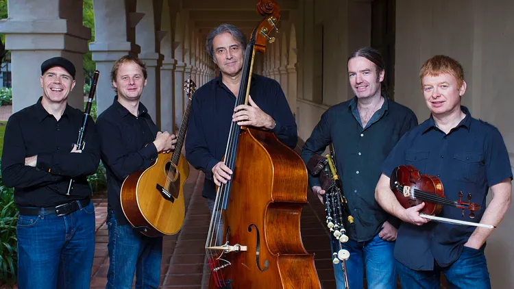 LÚNASA - PARIS CELTIC LIVE