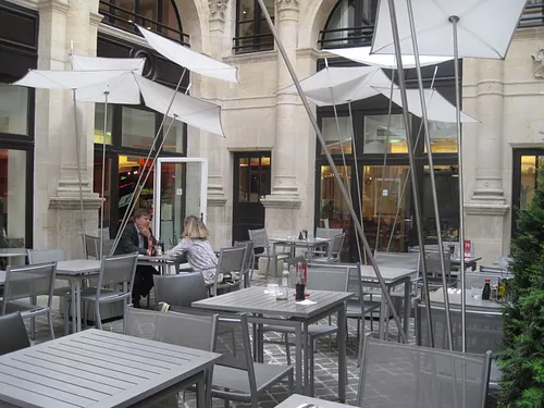 Le Carré Rouge Restaurant Paris