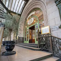 Le Train Bleu