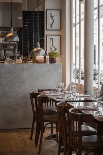 Le 6 Paul Bert Restaurant Paris