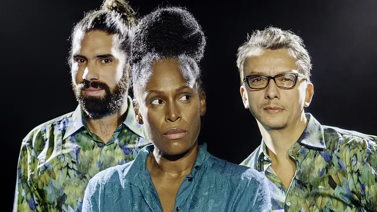 SANDRA NKAKE TRIO - [ELLES]