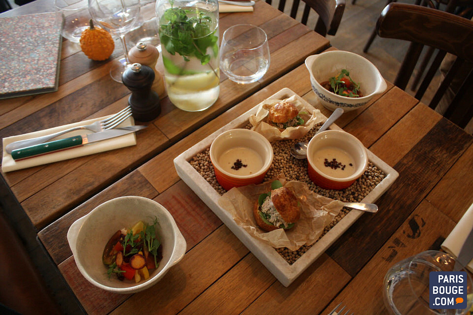 Aux Plumes 45 Rue Boulard 75014 Paris Aux Plumes, Paris - Restaurant