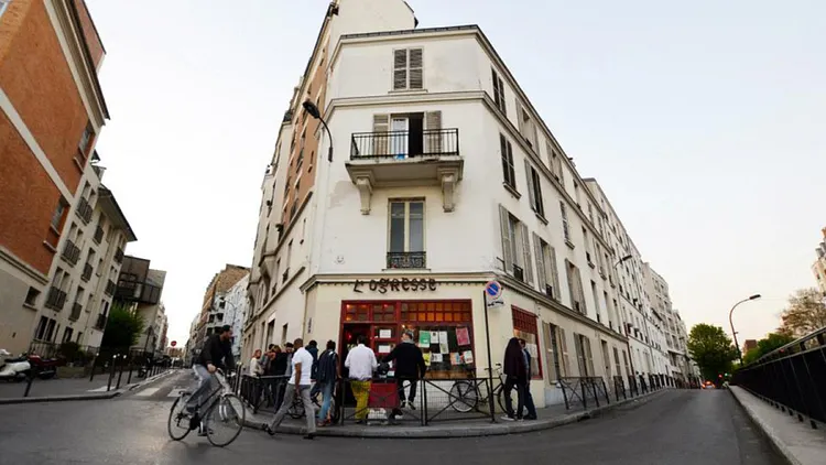 Projection courts métrages et documentaires dans un théâtre
