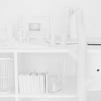 Le White