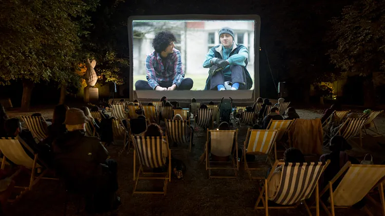 Concert et cinéma en plein air : The Drummer & The Keeper