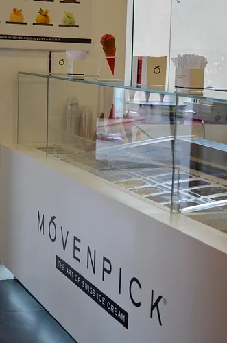 Mövenpick Restaurant Shop Paris