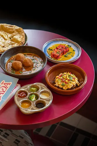 Kuna Bada Restaurant Paris