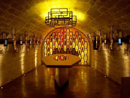 Les Caves du Louvre Restaurant Paris