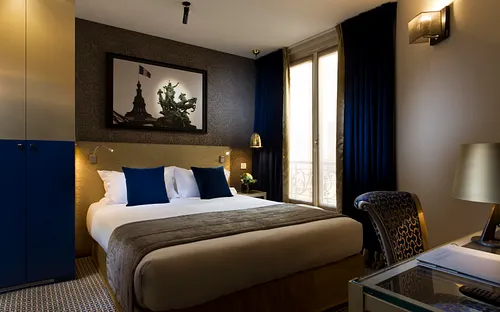 L'Hôtel Atmosphères Galerie d'art Hôtel Paris