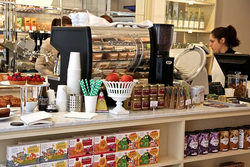 Claus - Epicerie Shop Paris