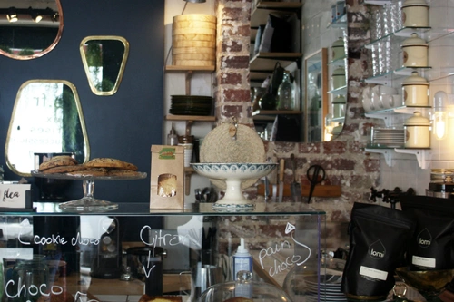 Flea Restaurant Saint-Ouen