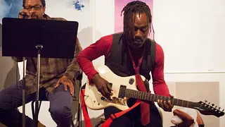 Echos : Performance visuelle, poétique et musicale