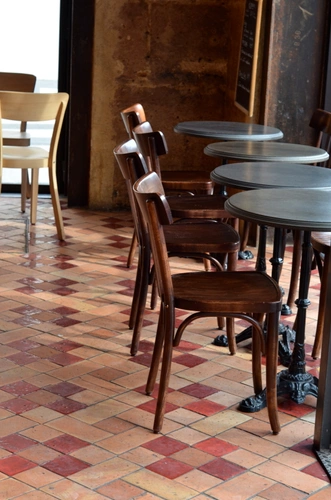 Café Petite Restaurant Paris