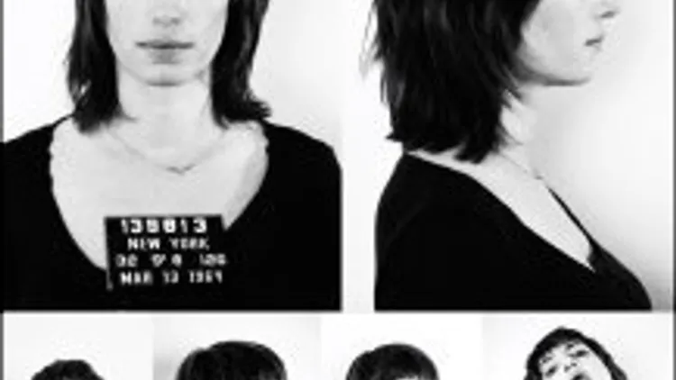 Anais - the cheap girl is back