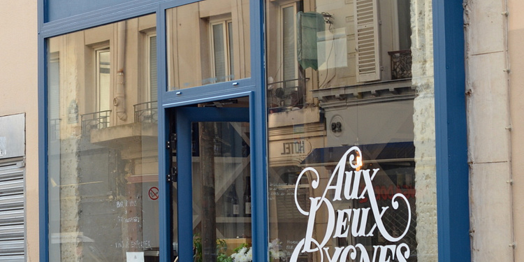 36 Rue De L Orillon 75011 Paris Aux Deux Cygnes, PARIS - Restaurant, Bar