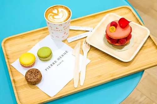 Café Pierre Hermé Odéon Restaurant Paris