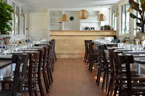Le Playtime Restaurant Bar Paris