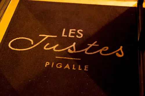 Les Justes - Pigalle Bar Paris
